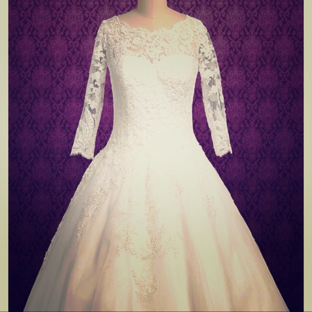 Bespoke Wedding Dress with pockets, never worn
